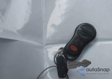 1999 Dodge Dakota Slt/Sport from USA, damaged, VIN 1B7GG22X3XS266191